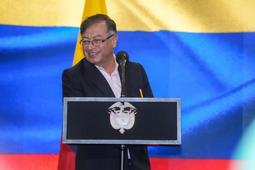 Petro, cien días de luna de miel de la izquierda con el poder en Colombia