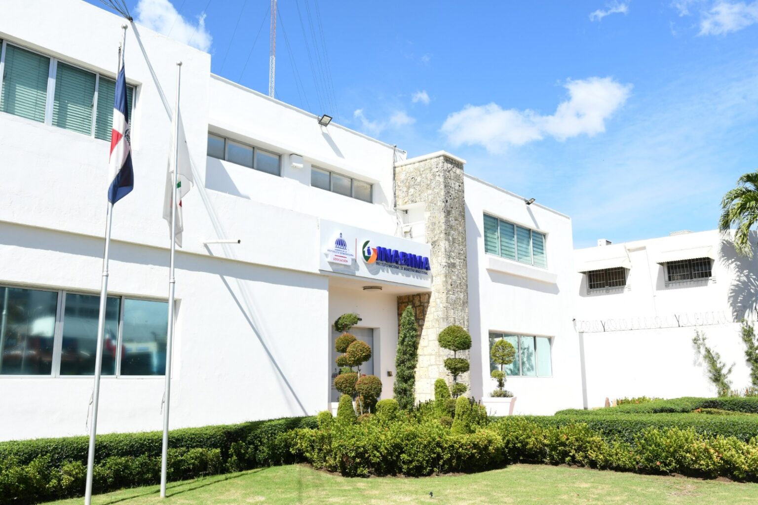 Inabima INABIMA inicia entrega del Plan de Retiro Complementario a 2,296 ...